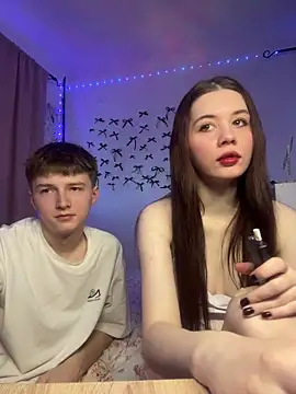 CoddleWeeper  online show from 04/07/26, 12:51