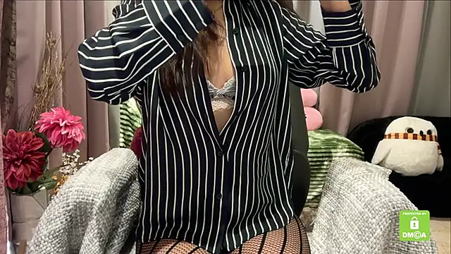 Unique-Beauty online show from 12/20/25, 09:01