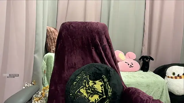 Unique-Beauty online show from 02/19/26, 04:15