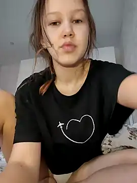  AnMiss  online show from 11/28/25, 10:48