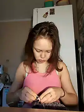  AnMiss  online show from 11/10/25, 11:04