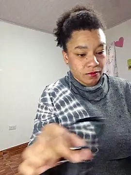 Selket11 online show from 10/13/25, 11:34