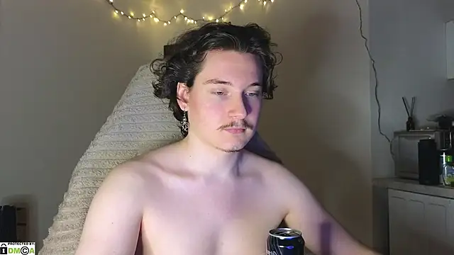 MoreRealAlex online show from 09/19/25, 10:19