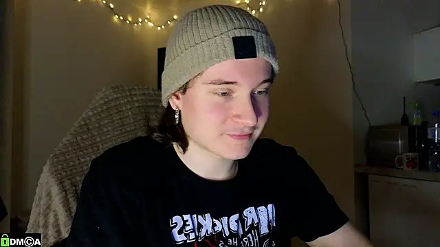 MoreRealAlex online show from 02/10/26, 08:30