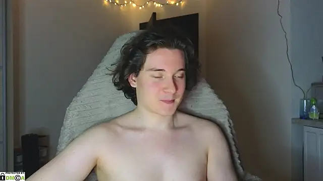 MoreRealAlex online show from 10/02/25, 11:52