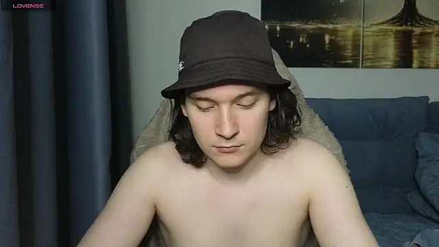 MoreRealAlex online show from 07/02/26, 12:11