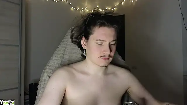 MoreRealAlex online show from 09/17/25, 03:52