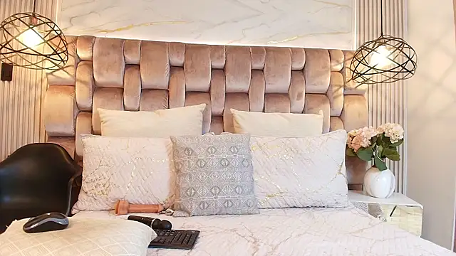 JenSexy  online show from 12/02/25, 06:42