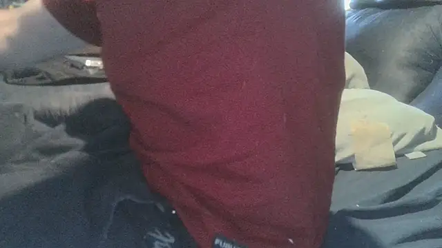 robeaulieu02 online show from 10/28/25, 06:51