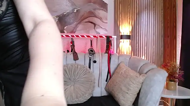 Naty slavedoll online show from 04/06/26, 07:26