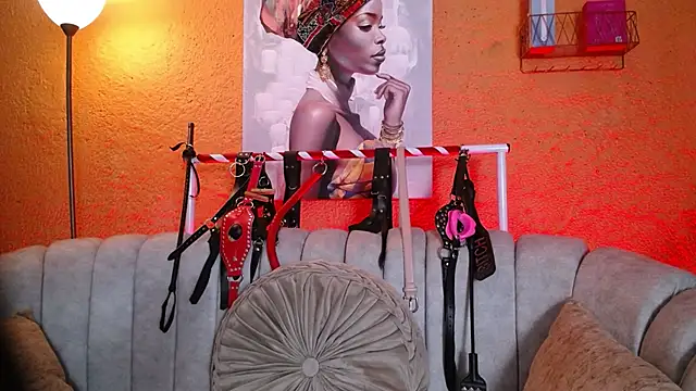 Naty slavedoll online show from 02/15/26, 12:04