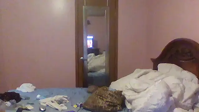 Mrunpredictableyouknow online show from 10/22/25, 01:10