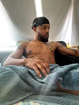 MackP55Y online show from 11/23/25, 06:07