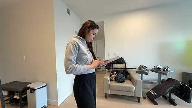 NattyFierros online show from 04/15/26, 08:20