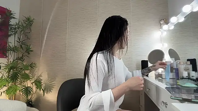 NattyFierros online show from 05/19/26, 04:47