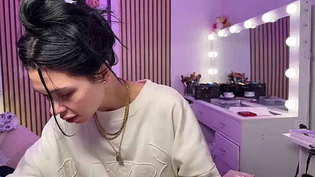 NattyFierros online show from 11/15/25, 11:03