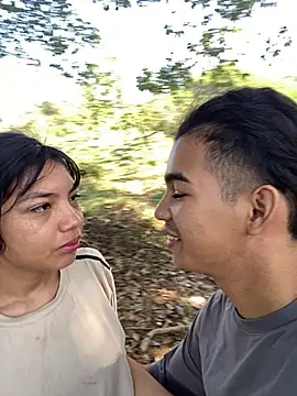 Snapshot of Boypolla11 chatting on 12/16/25, 01:37 Boypolla11 online show from 12/16/25, 01:37