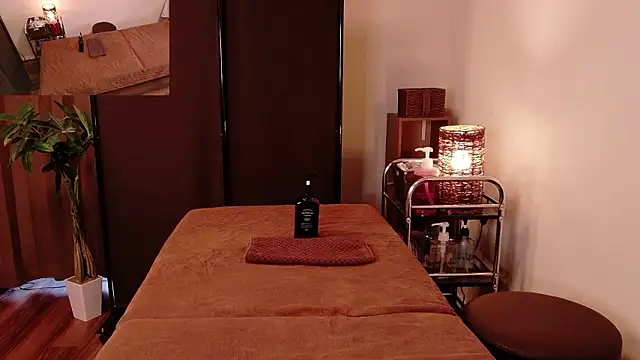 ManaMi-maru online show from 12/19/25, 10:56