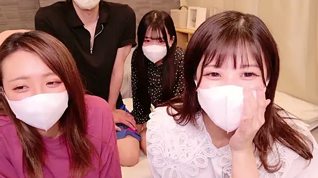 ManaMi-maru online show from 09/11/25, 11:54