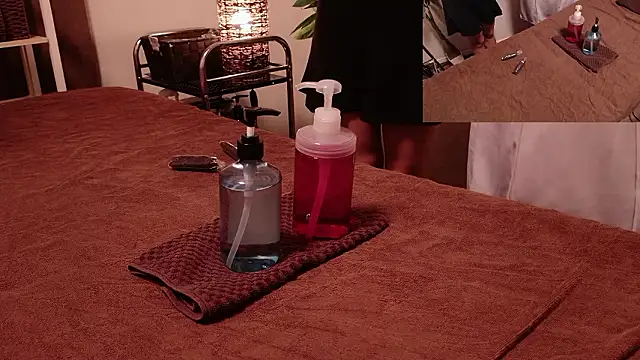 ManaMi-maru online show from 10/12/25, 12:39