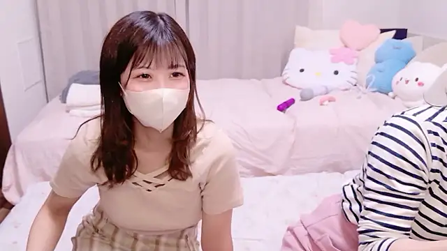 ManaMi-maru online show from 09/13/25, 11:43