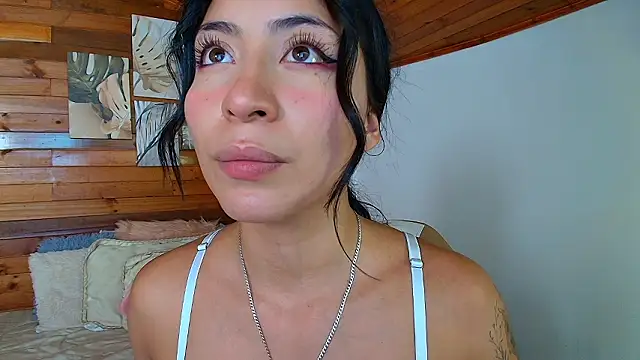 amber curly online show from 02/20/26, 07:16