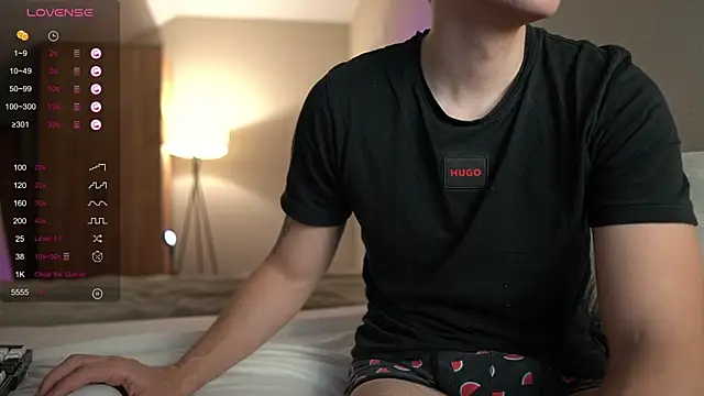 TaisonBrownX online show from 10/26/25, 07:47