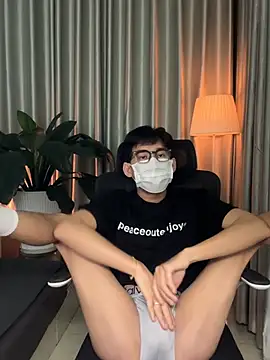 MinhTuanLive online show from 02/11/26, 05:51