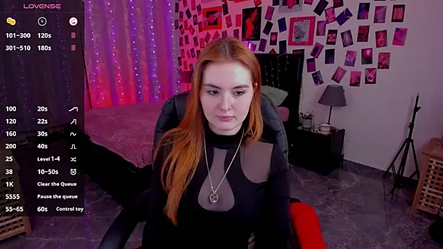 BellaTorne  online show from 03/01/25, 04:00