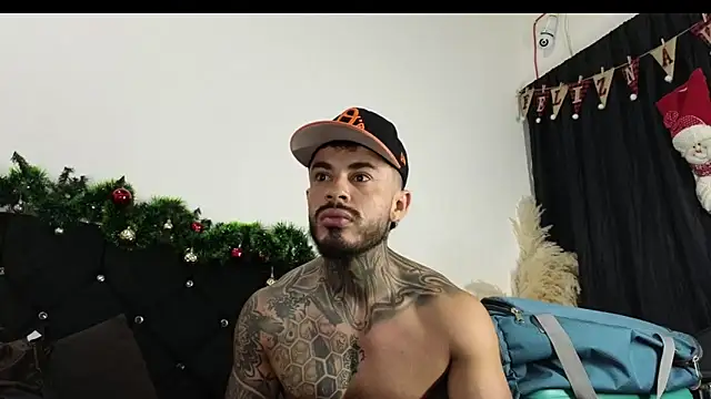 john cartter1 online show from 12/19/25, 11:01