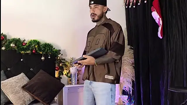 john cartter1 online show from 11/17/25, 11:25