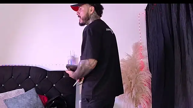 john cartter1 online show from 01/11/26, 12:12