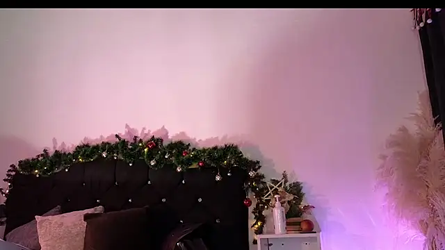 john cartter1 online show from 12/15/25, 11:27