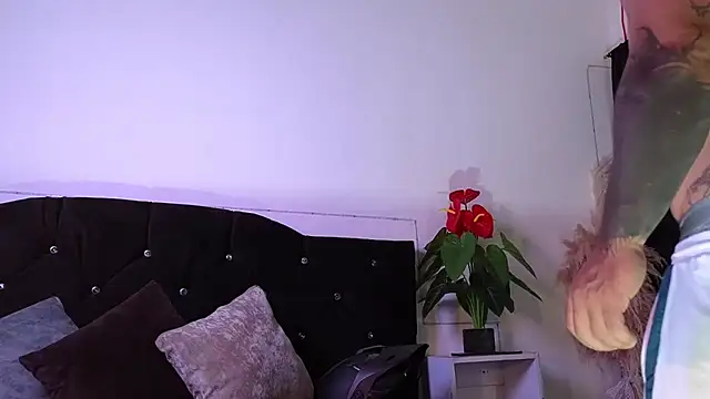 john cartter1 online show from 02/15/26, 12:04