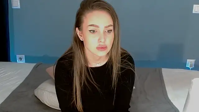 Snapshot of AnnaMaee chatting on 01/13/25, 02:50 AnnaMaee online show from 01/13/25, 02:50