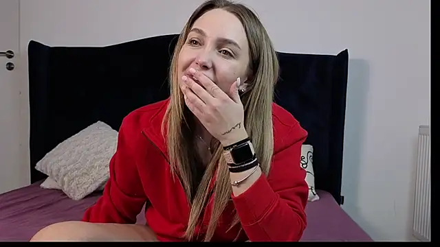 AnnaMaee online show from 02/16/26, 09:02