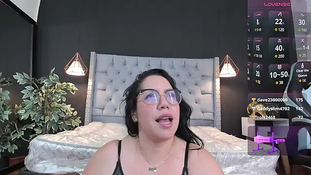 angeline blake  online show from 03/01/25, 01:43