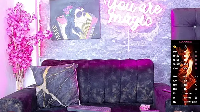 siamarlin online show from 04/16/26, 10:34