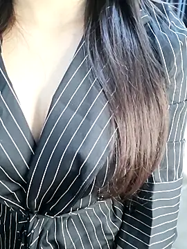  Linez  online show from 11/30/25, 04:19