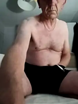 mr english50 online show from 10/31/25, 10:49