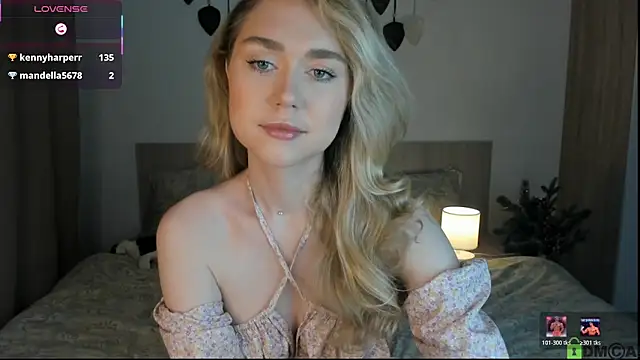 TheVanessaMaes online show from 12/21/25, 04:47