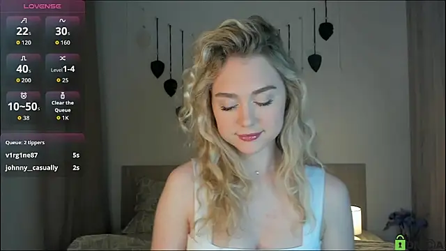 TheVanessaMaes online show from 09/11/25, 10:32