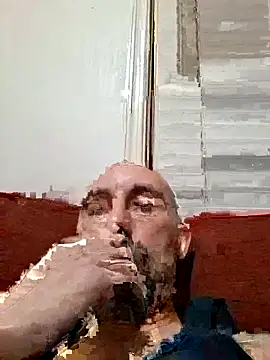Snapshot of ryan100craige chatting on 06/14/26, 02:24 ryan100craige online show from 06/14/26, 02:24