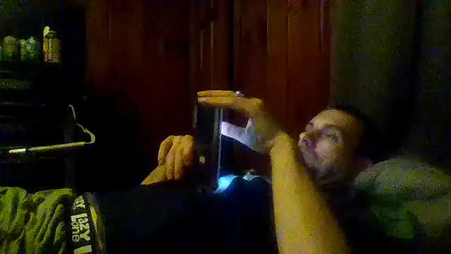 Snapshot of ryan100craige chatting on 05/12/26, 09:04 ryan100craige online show from 05/12/26, 09:04