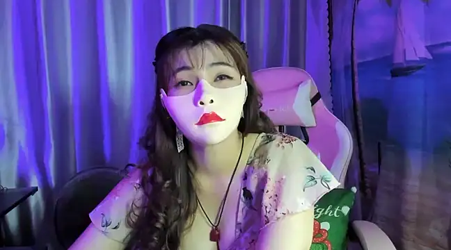 Sugar lipsz online show from 03/18/25, 03:56