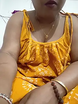 Nancy-22 online show from 03/05/26, 09:39