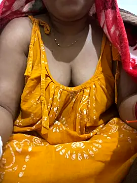 Nancy-22 online show from 01/05/26, 06:44