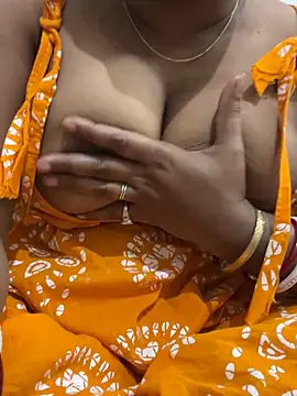 Nancy-22 online show from 11/05/25, 02:20