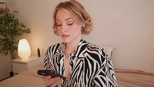 kris69kiss online show from 04/08/26, 01:34