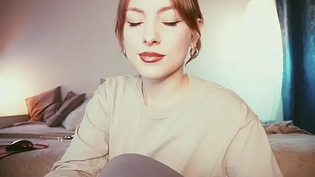 kris69kiss online show from 11/27/25, 02:39